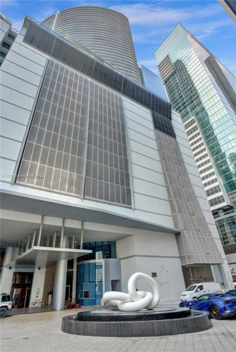 Small Image of 200 BISCAYNE BOULEVARD WAY #3211, Miami Number 26