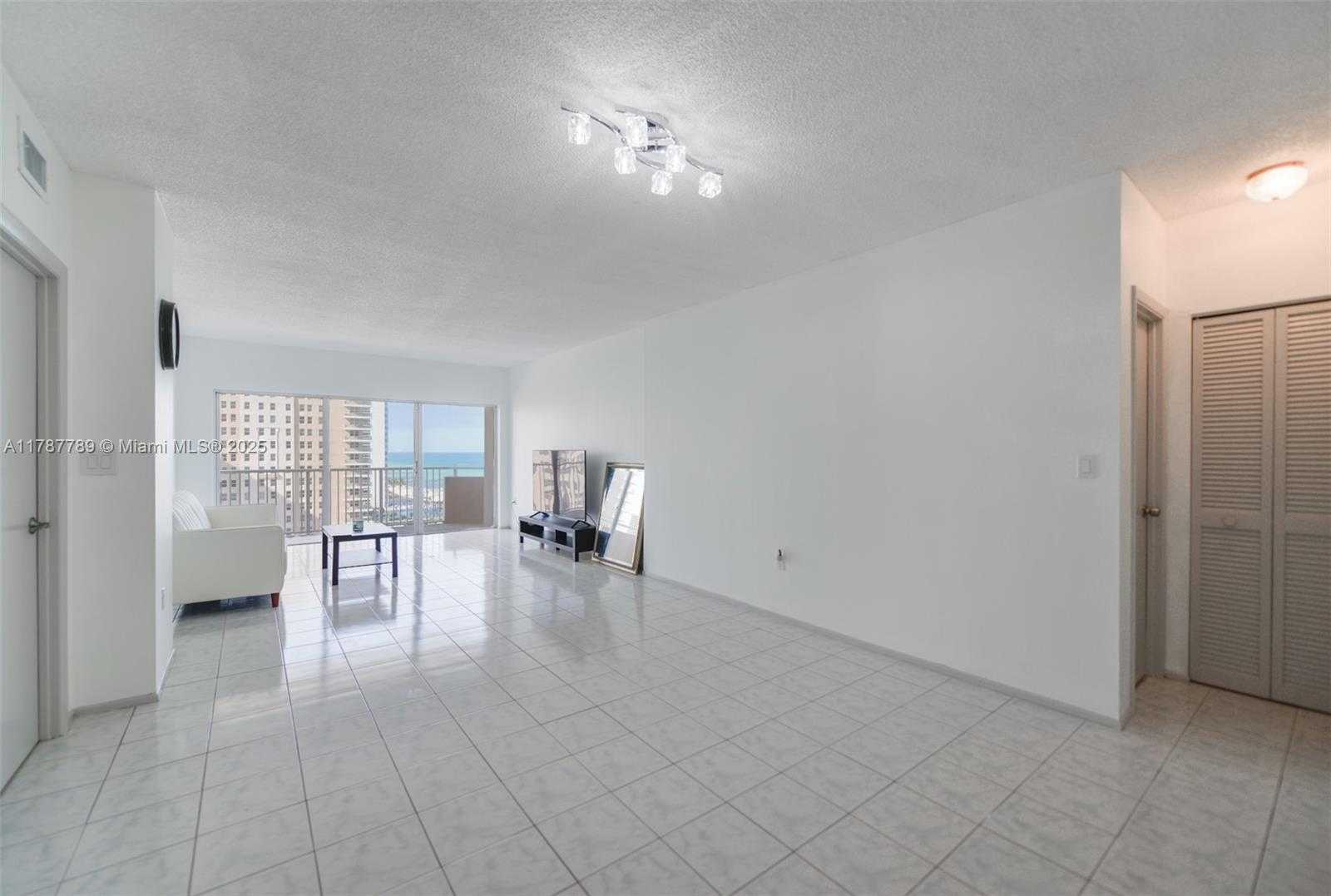 Small Image of 1950 SOUTH OCEAN DR #9B, Hallandale Beach Number 2