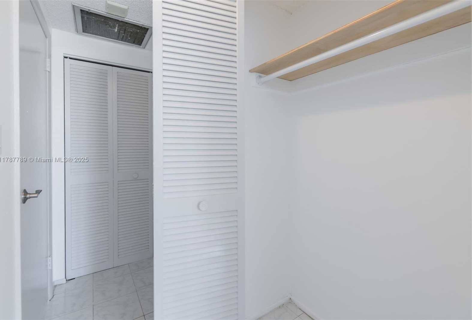 Small Image of 1950 SOUTH OCEAN DR #9B, Hallandale Beach Number 20