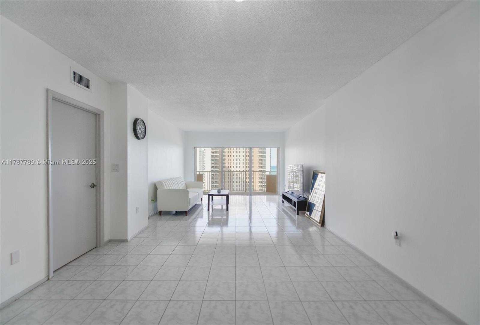 Small Image of 1950 SOUTH OCEAN DR #9B, Hallandale Beach Number 3