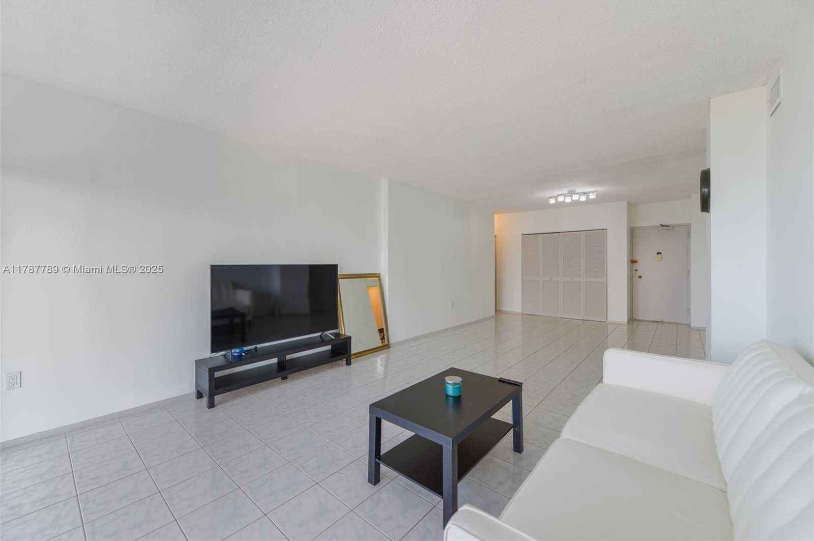 Small Image of 1950 SOUTH OCEAN DR #9B, Hallandale Beach Number 9