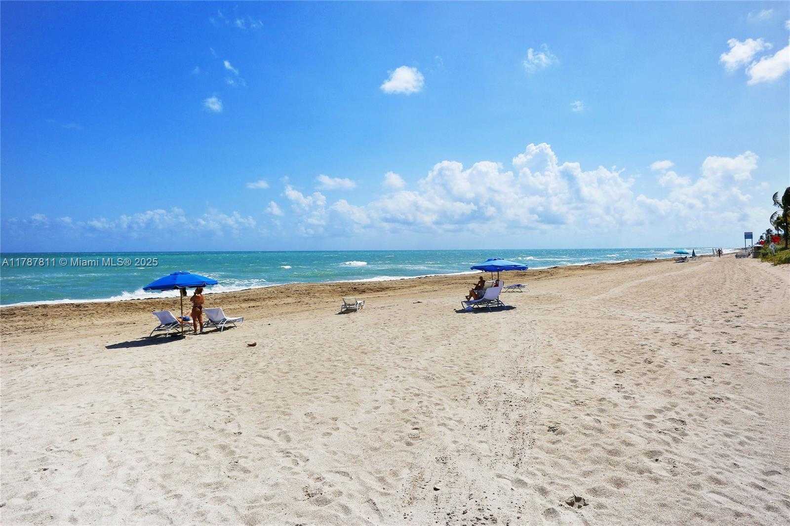 Small Image of 10275 COLLINS AVE #335, Bal Harbour Number 22