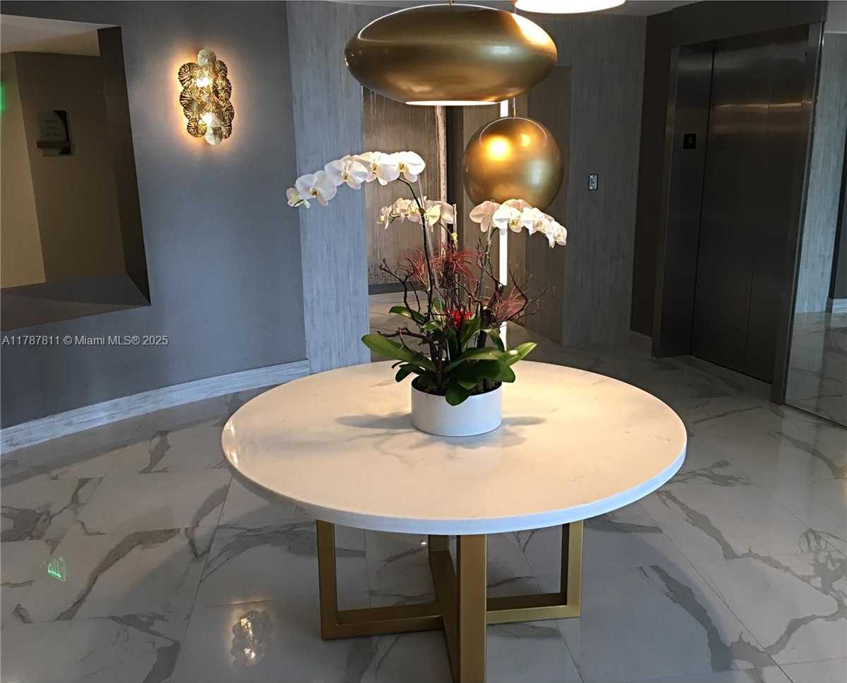 Small Image of 10275 COLLINS AVE #335, Bal Harbour Number 27
