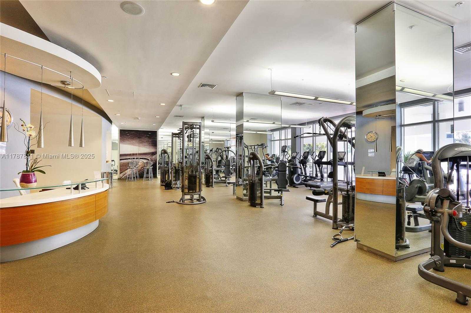 Small Image of 10275 COLLINS AVE #335, Bal Harbour Number 30