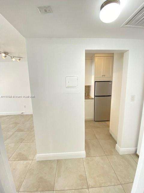 Small Image of 2899 COLLINS AVE #516, Miami Beach Number 8