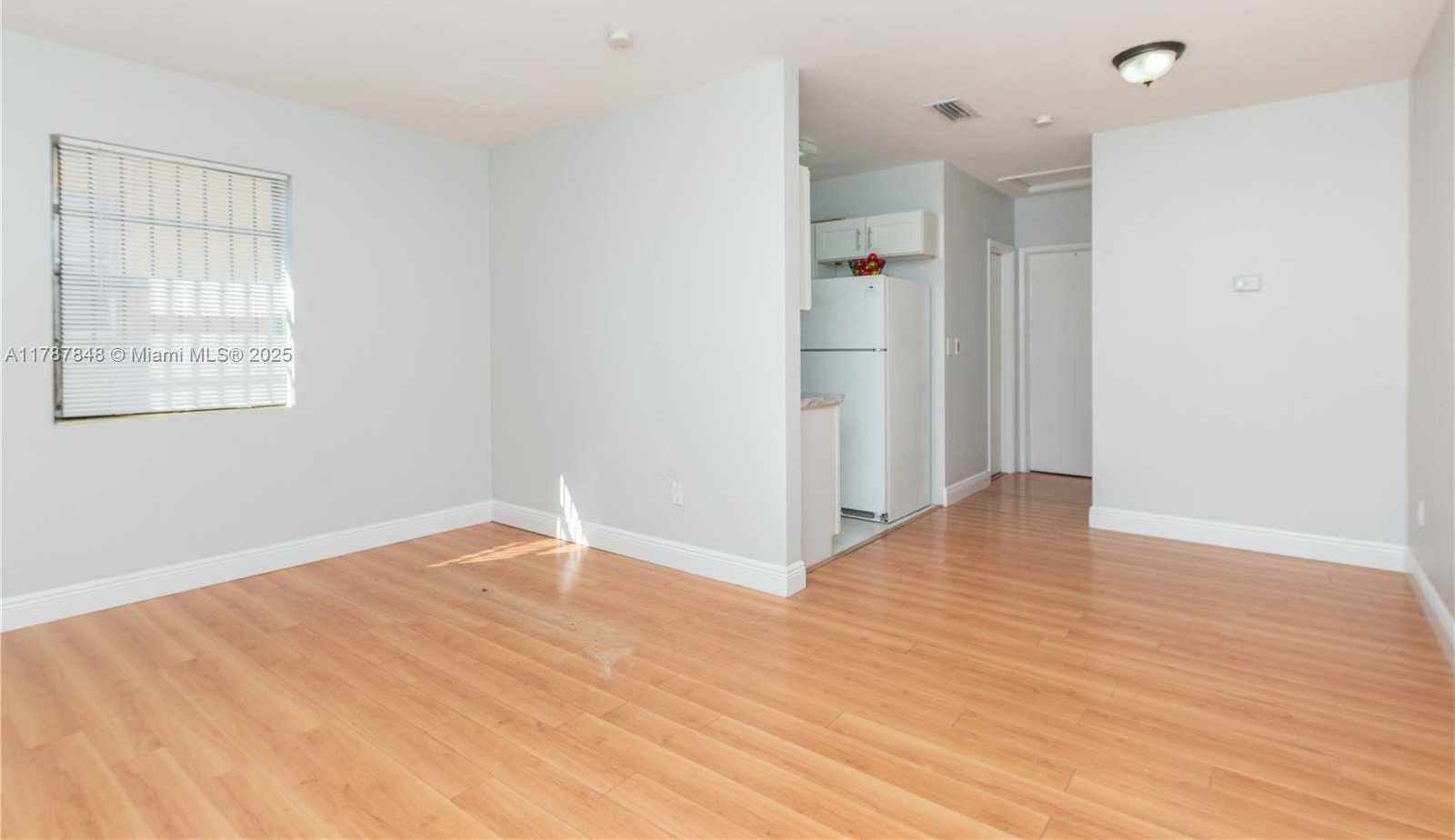 Small Image of 6030 NORTH WEST 8TH AVE #6030, Miami Number 10