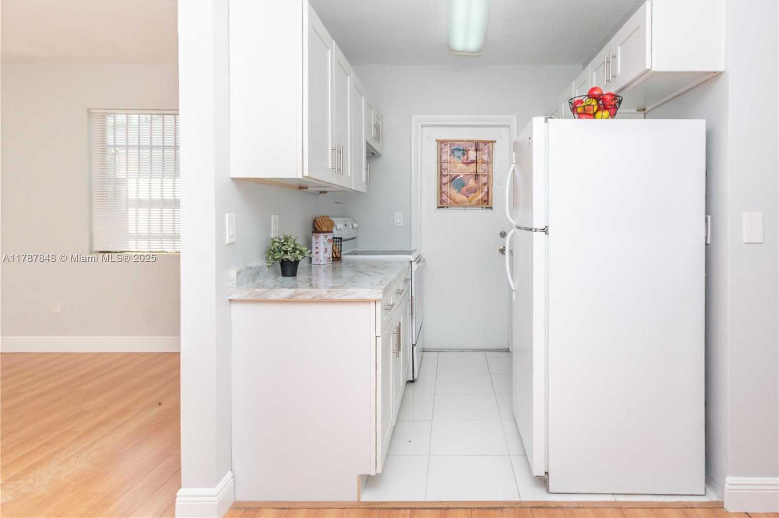 Small Image of 6030 NORTH WEST 8TH AVE #6030, Miami Number 11