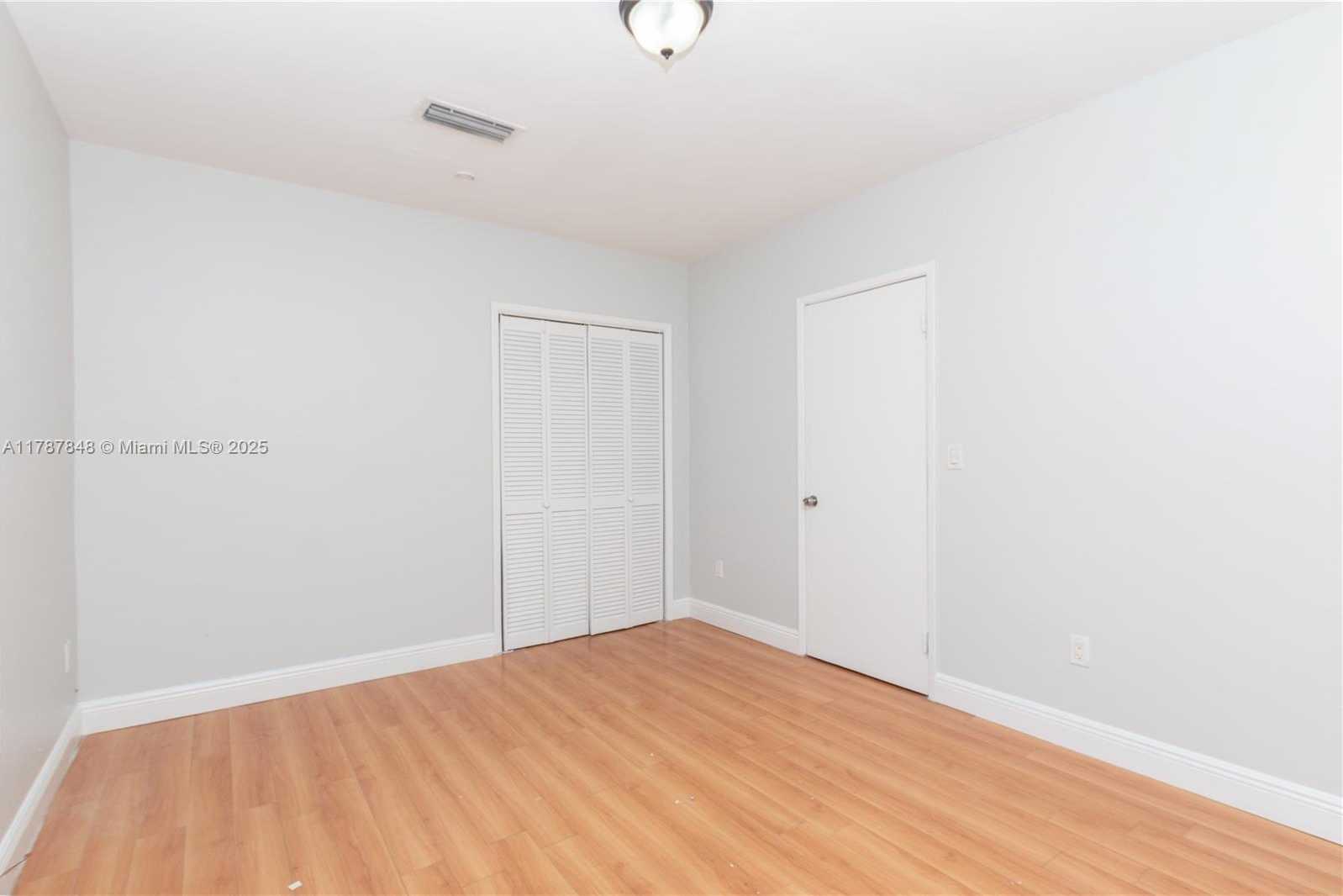 Small Image of 6030 NORTH WEST 8TH AVE #6030, Miami Number 18