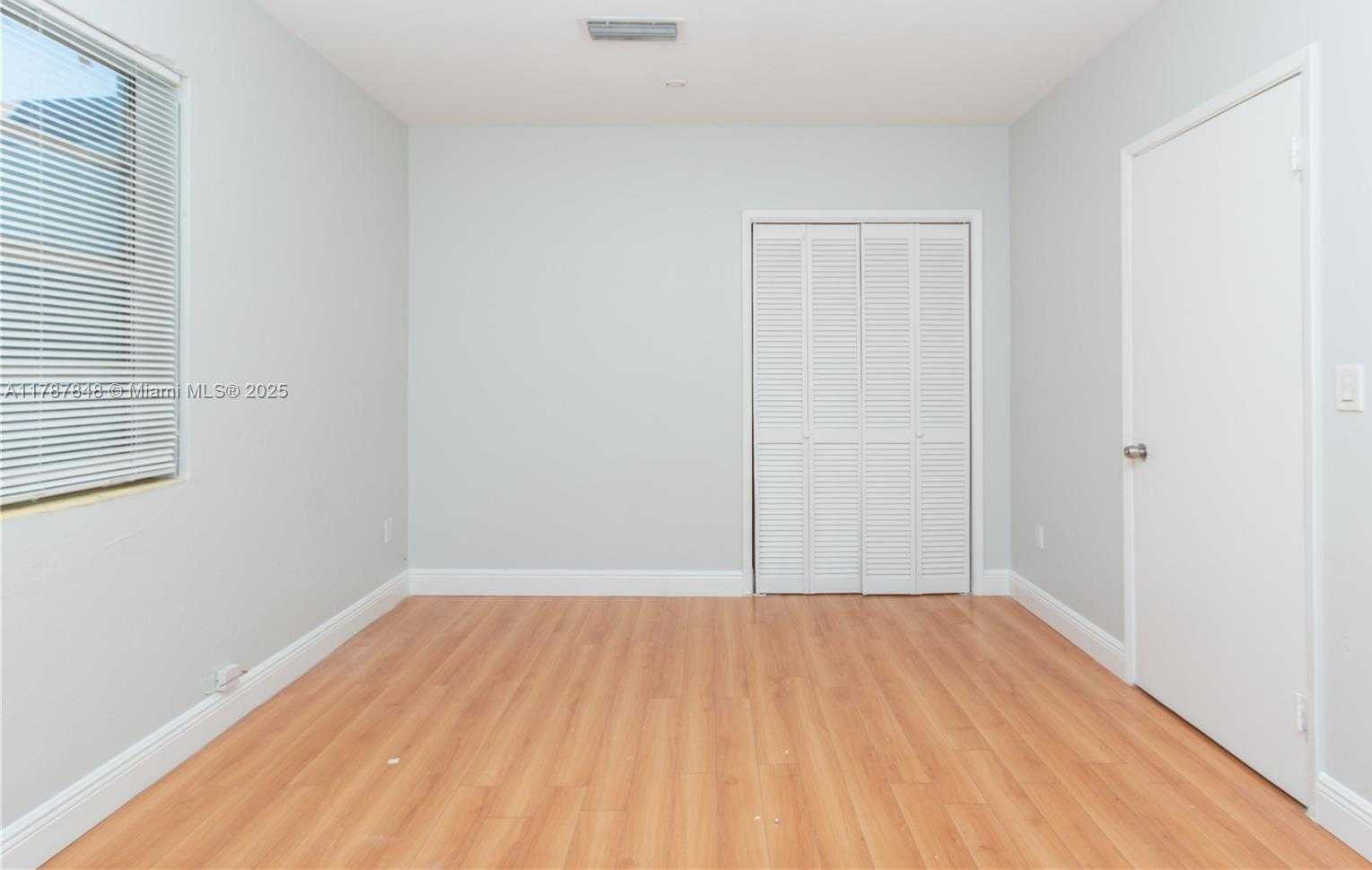 Small Image of 6030 NORTH WEST 8TH AVE #6030, Miami Number 19
