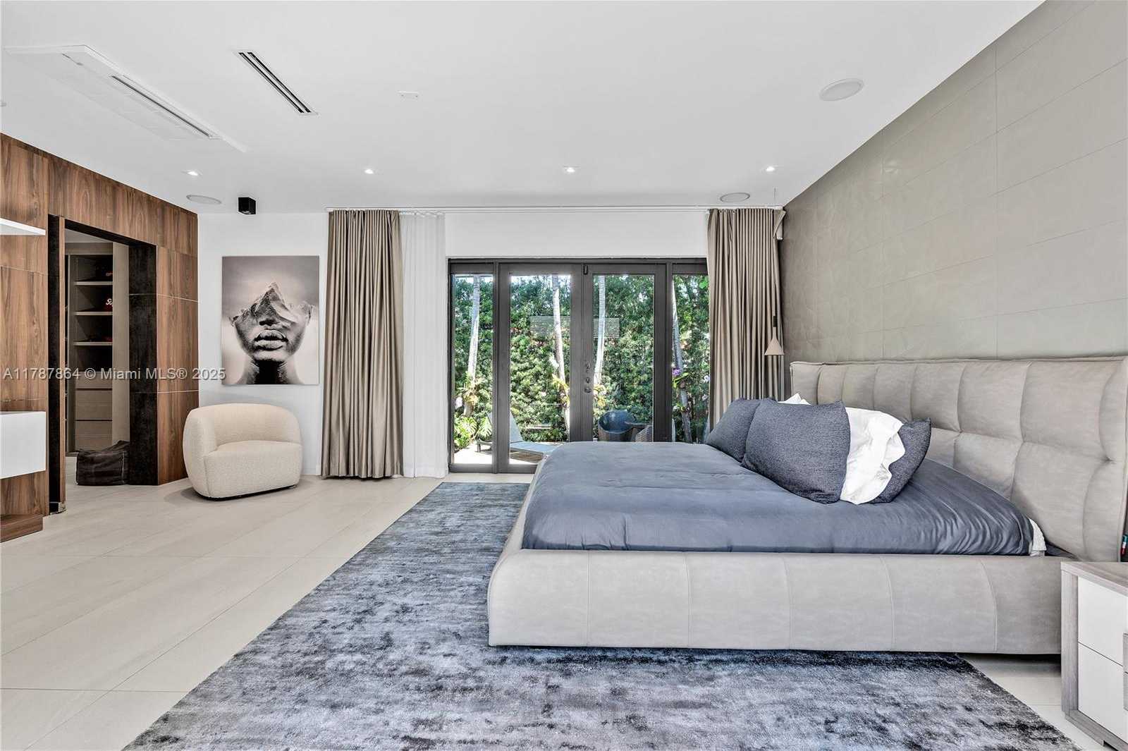 Small Image of 725 WEST 49TH ST, Miami Beach Number 14