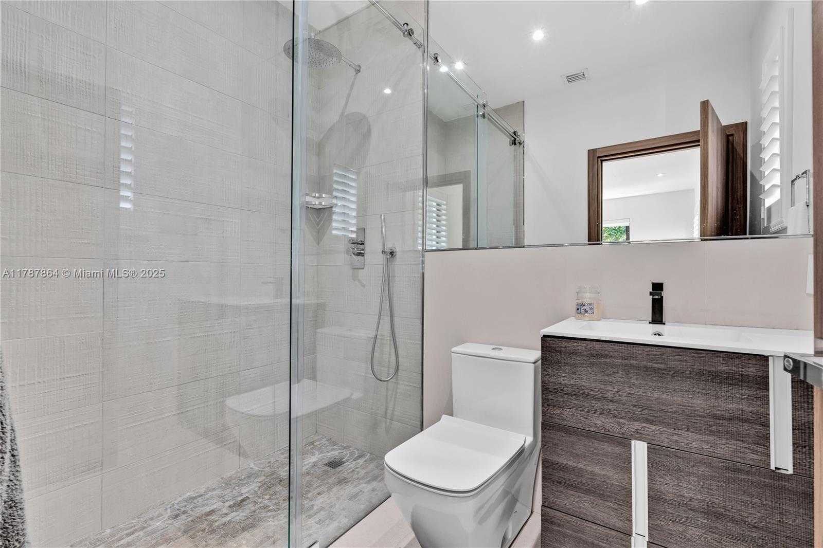 Small Image of 725 WEST 49TH ST, Miami Beach Number 23