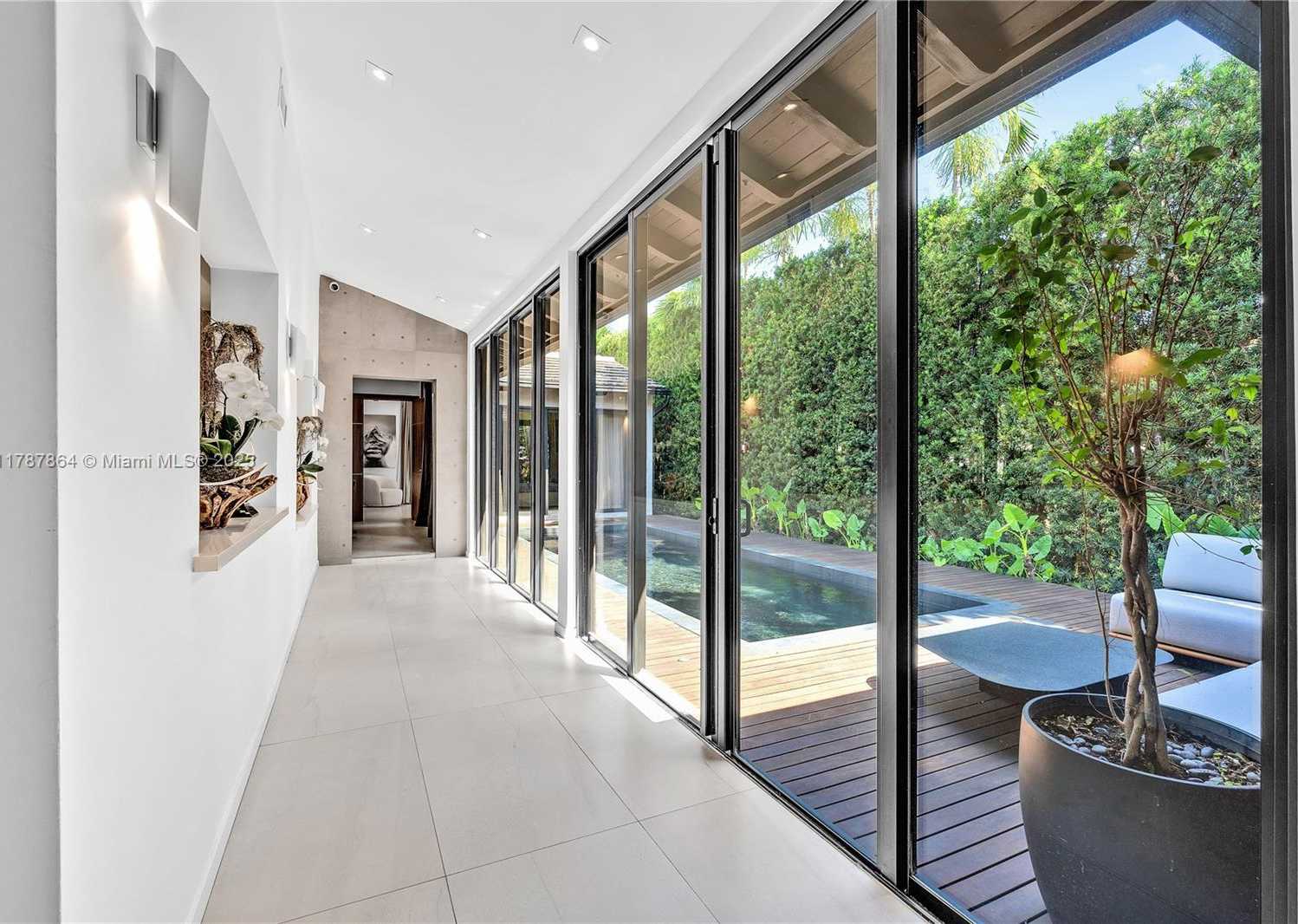Small Image of 725 WEST 49TH ST, Miami Beach Number 3