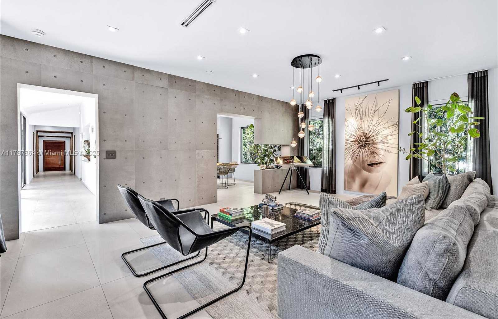 Small Image of 725 WEST 49TH ST, Miami Beach Number 4
