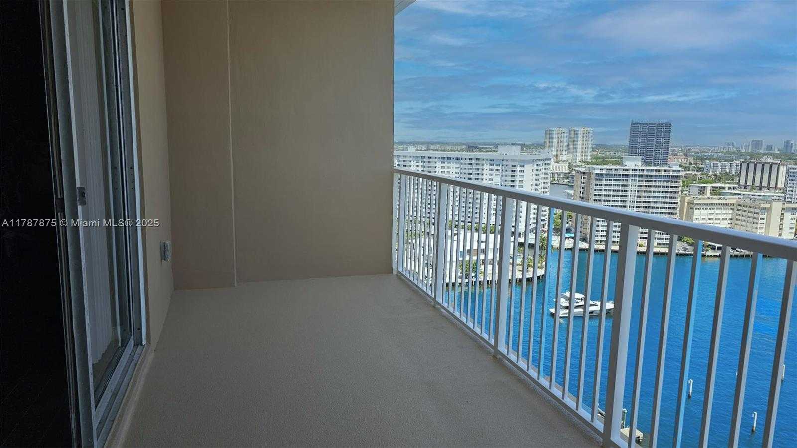 Small Image of 1965 SOUTH OCEAN DR #PHA, Hallandale Beach Number 19