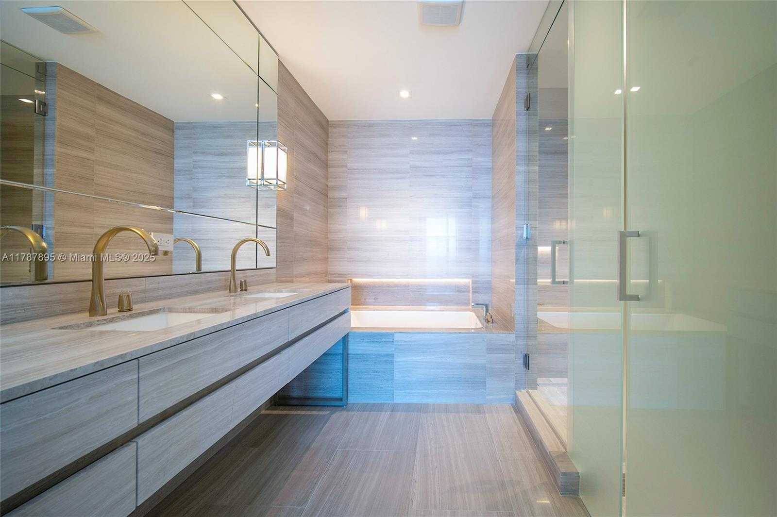 Small Image of 18975 COLLINS AVE #1404, Sunny Isles Beach Number 15