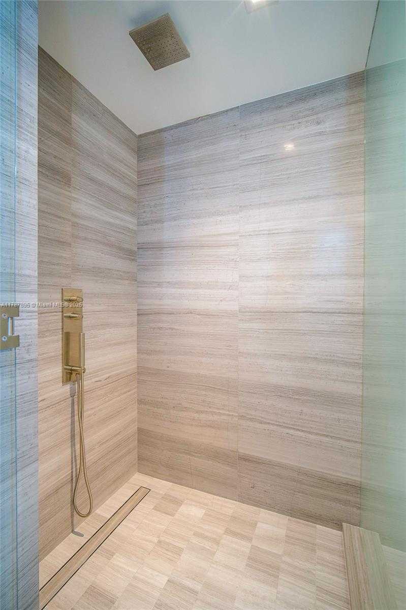 Small Image of 18975 COLLINS AVE #1404, Sunny Isles Beach Number 16
