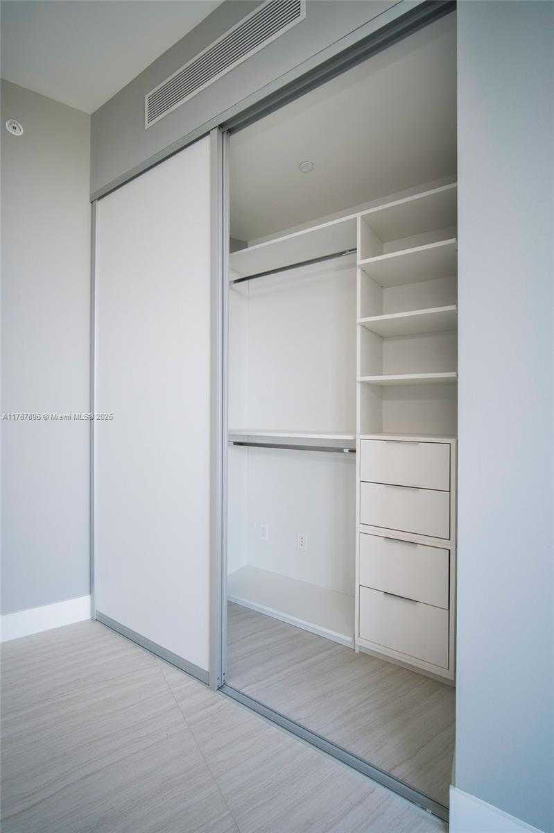 Small Image of 18975 COLLINS AVE #1404, Sunny Isles Beach Number 21