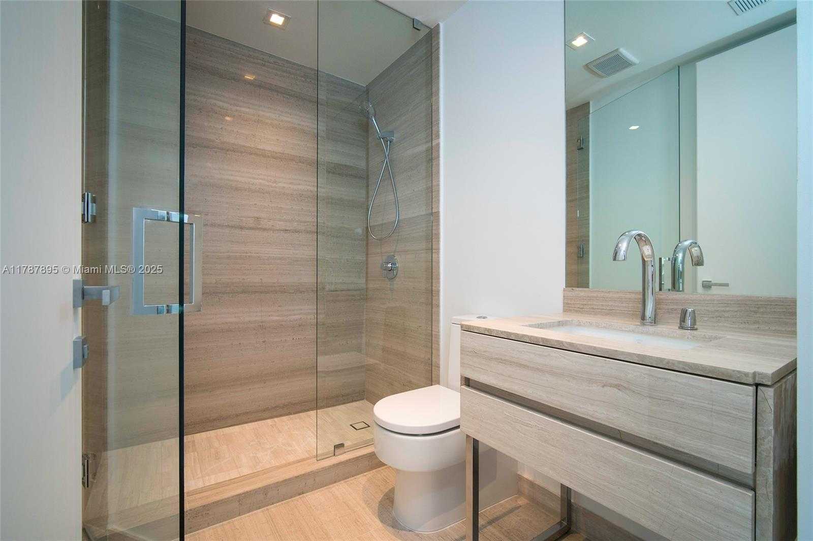 Small Image of 18975 COLLINS AVE #1404, Sunny Isles Beach Number 22