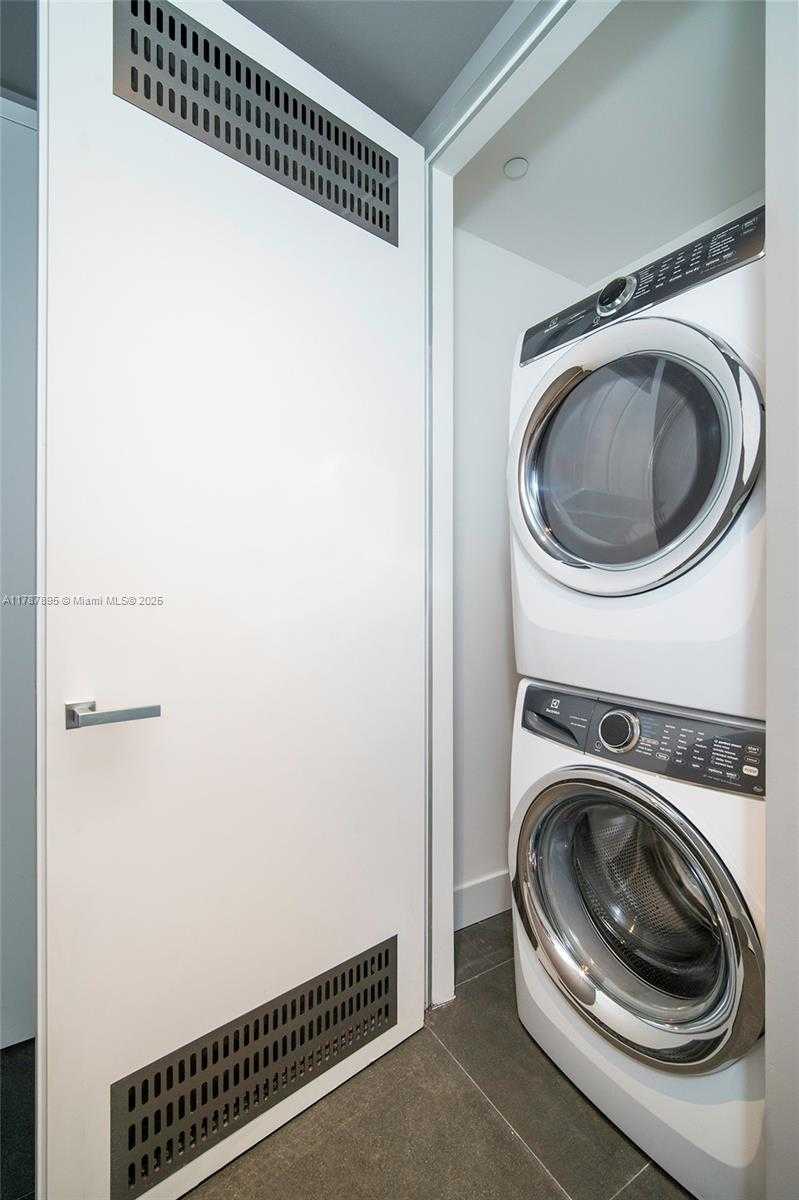 Small Image of 18975 COLLINS AVE #1404, Sunny Isles Beach Number 23