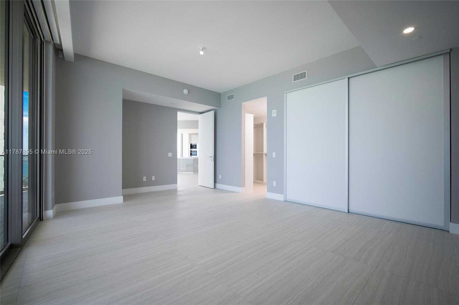 Small Image of 18975 COLLINS AVE #1404, Sunny Isles Beach Number 9