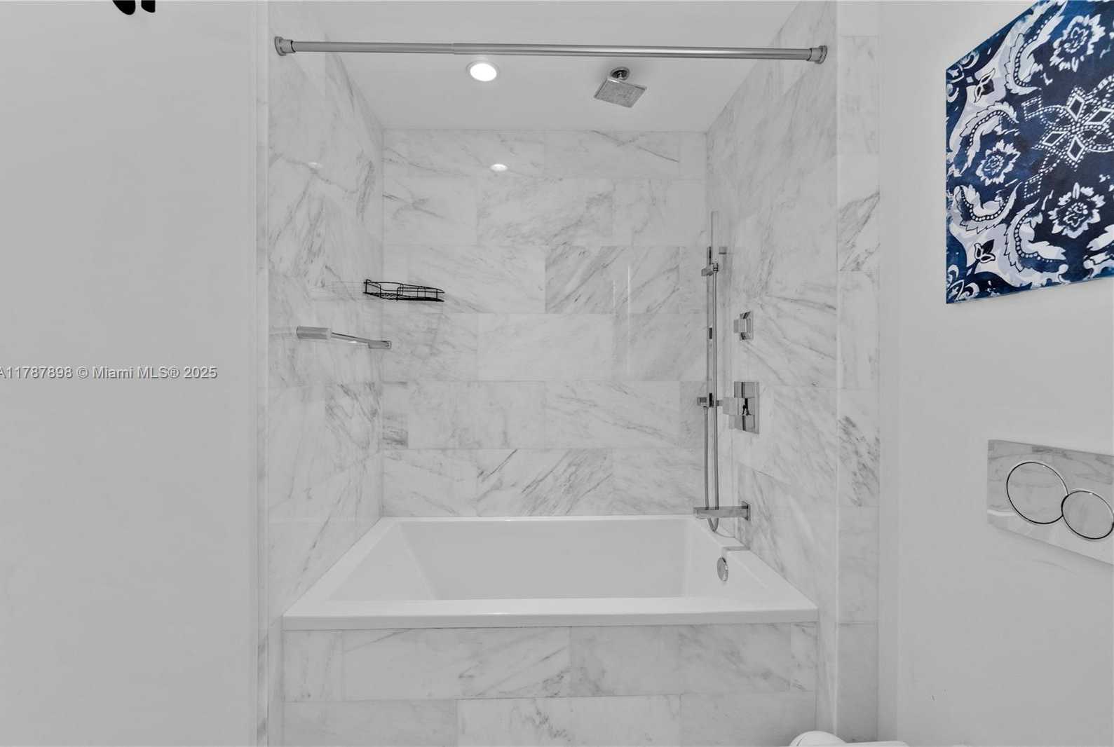 Small Image of 1451 BRICKELL AVE #1004, Miami Number 19