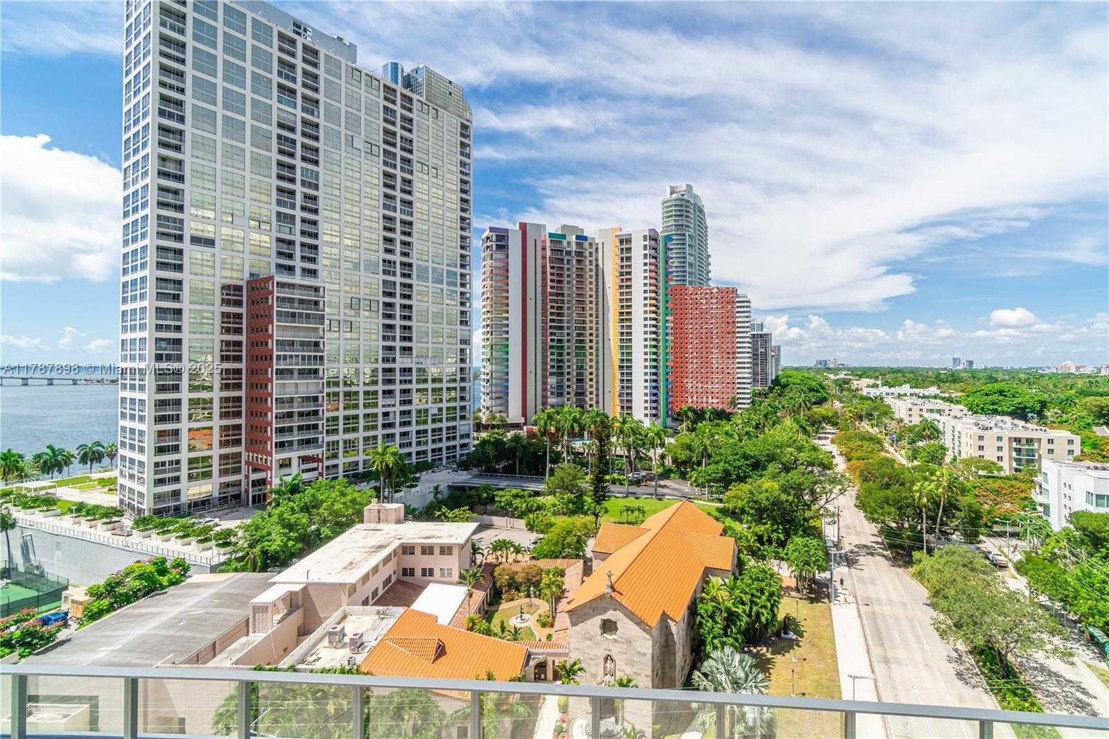Small Image of 1451 BRICKELL AVE #1004, Miami Number 2
