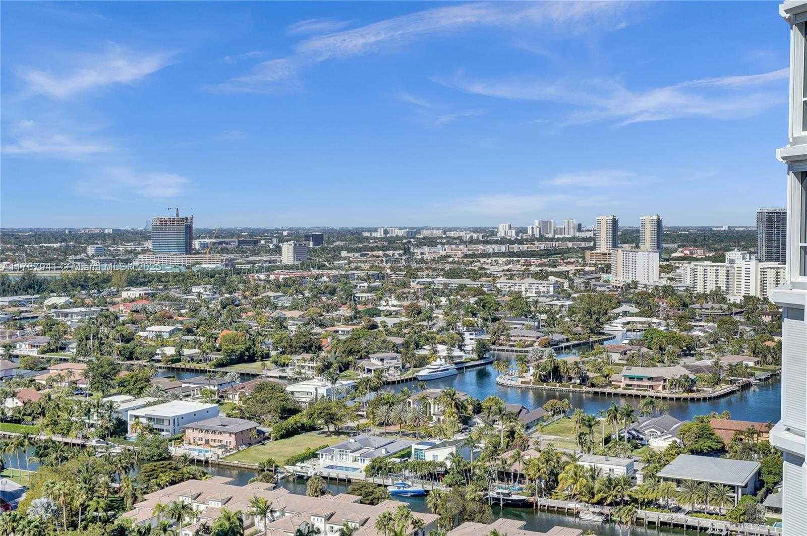 Small Image of 21150 POINT PL #2603, Aventura Number 29