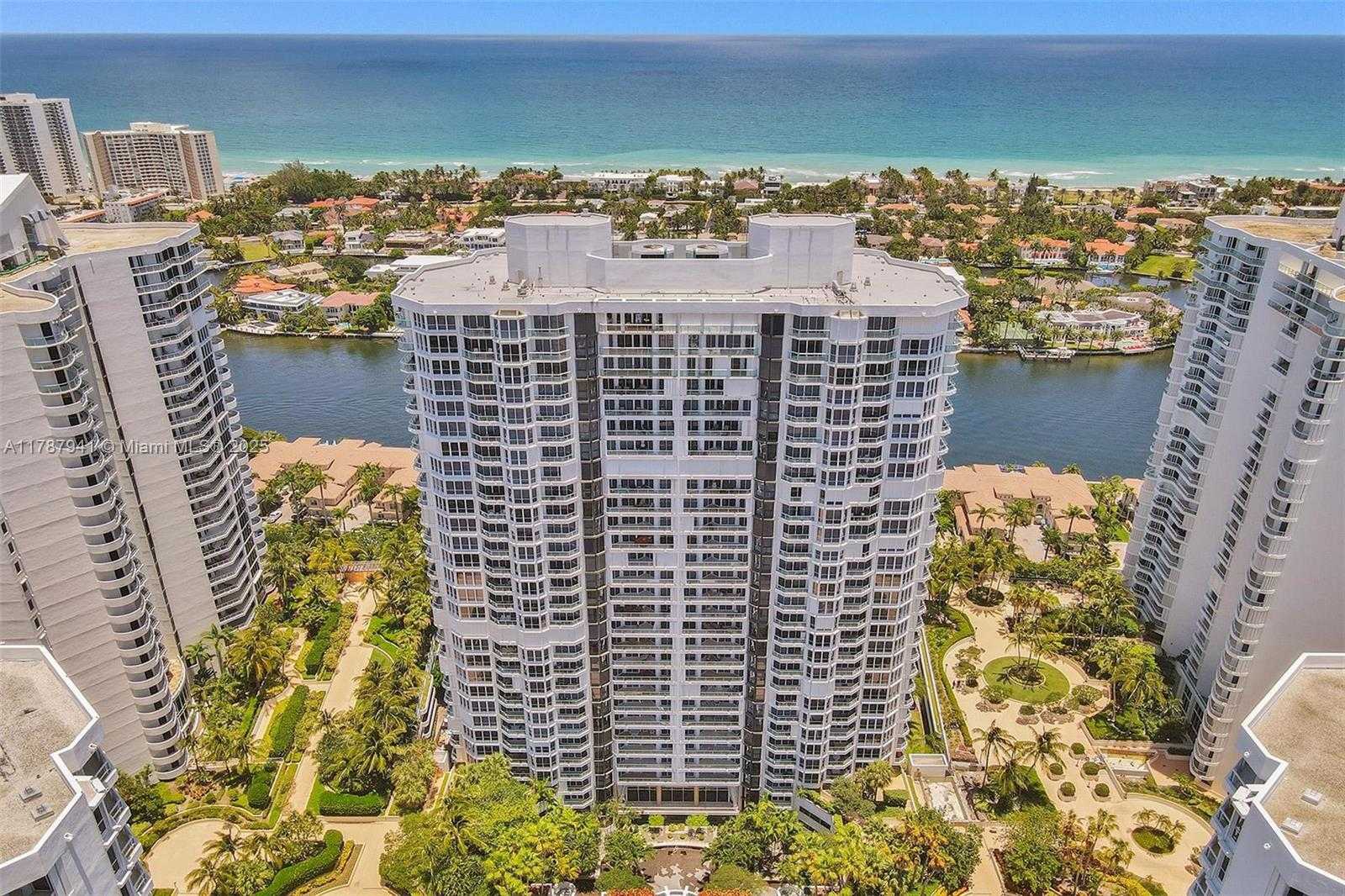 Small Image of 21150 POINT PL #2603, Aventura Number 32