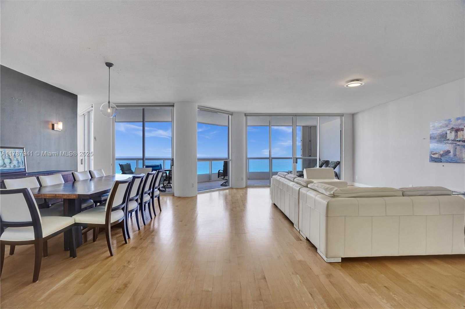 Small Image of 21150 POINT PL #2603, Aventura Number 6