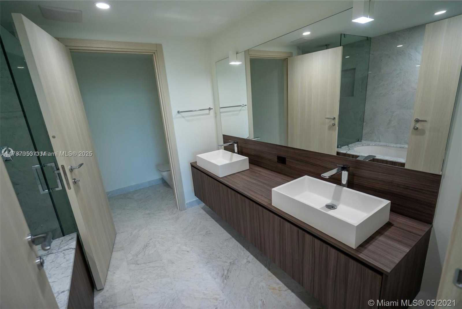 Small Image of 1000 BRICKELL PLZ #2706, Miami Number 10