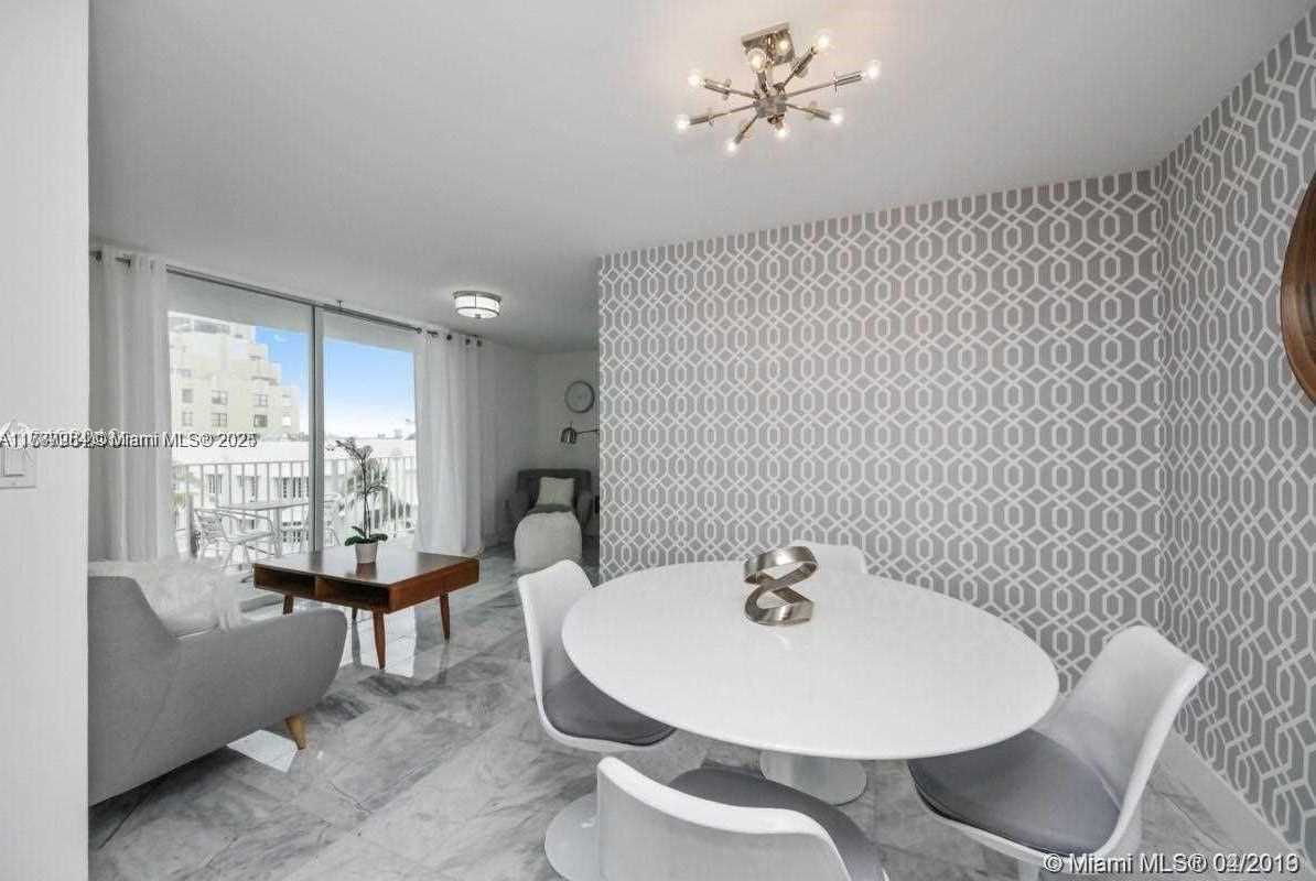 Small Image of 1255 COLLINS AVE #507, Miami Beach Number 5
