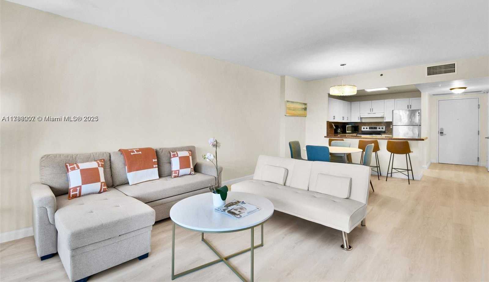Small Image of 2301 COLLINS AVE #425, Miami Beach Number 25