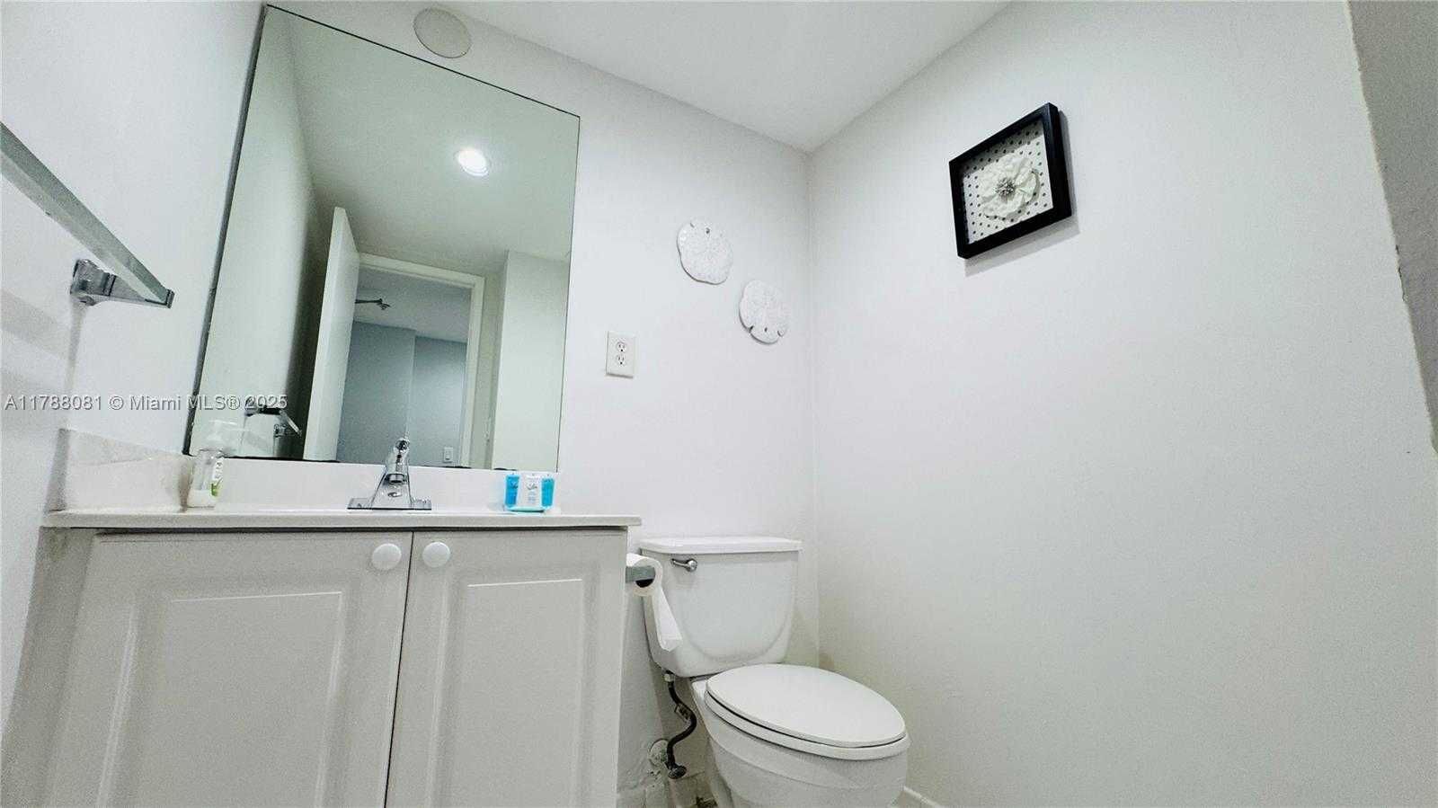 Small Image of 19390 COLLINS AVE #518, Sunny Isles Beach Number 11