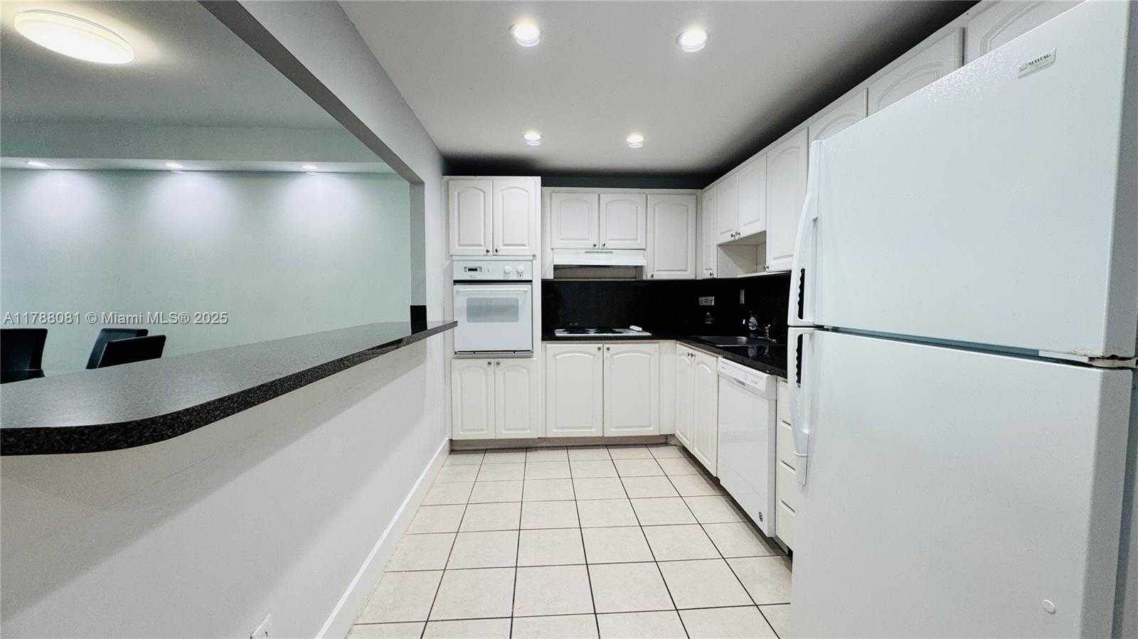 Small Image of 19390 COLLINS AVE #518, Sunny Isles Beach Number 12