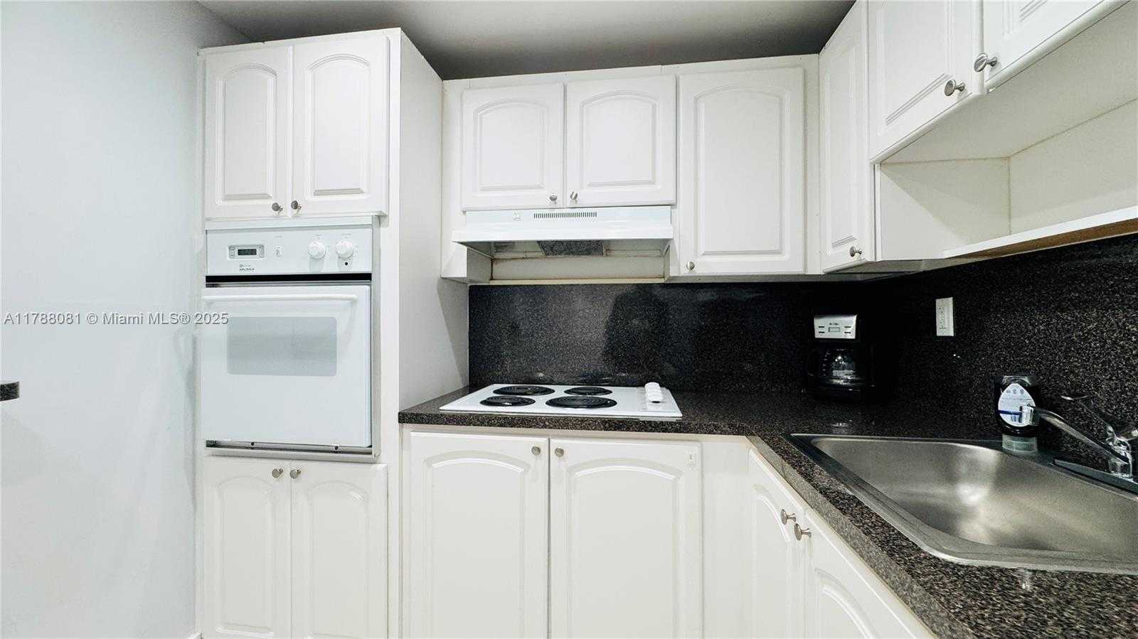 Small Image of 19390 COLLINS AVE #518, Sunny Isles Beach Number 14