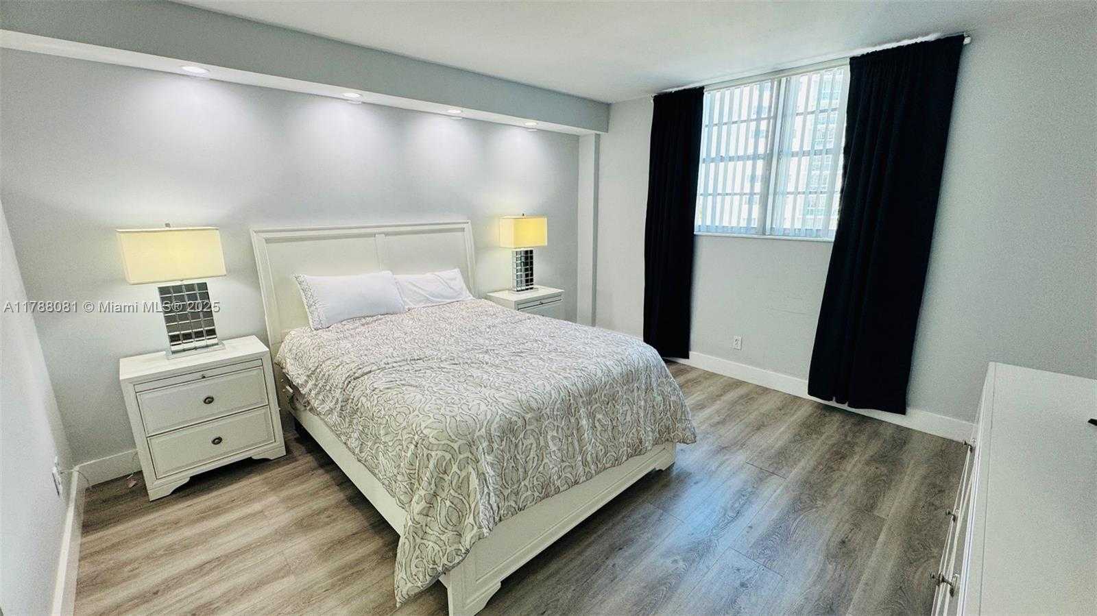 Small Image of 19390 COLLINS AVE #518, Sunny Isles Beach Number 35