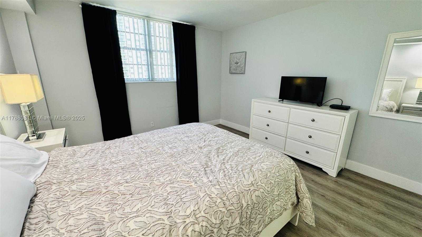 Small Image of 19390 COLLINS AVE #518, Sunny Isles Beach Number 39