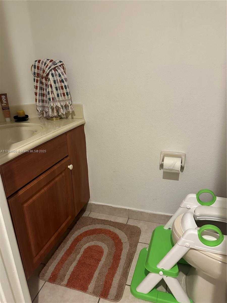 Small Image of 11002 NORTH WEST 83RD ST #201, Doral Number 9