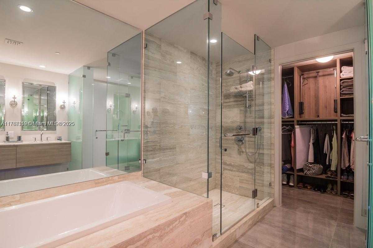 Small Image of 2900 NORTH EAST 7TH AVE #3007, Miami Number 8