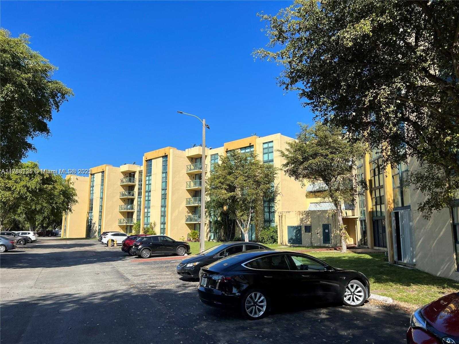 Small Image of 11790 SOUTH WEST 18TH ST #109-3, Miami Number 23