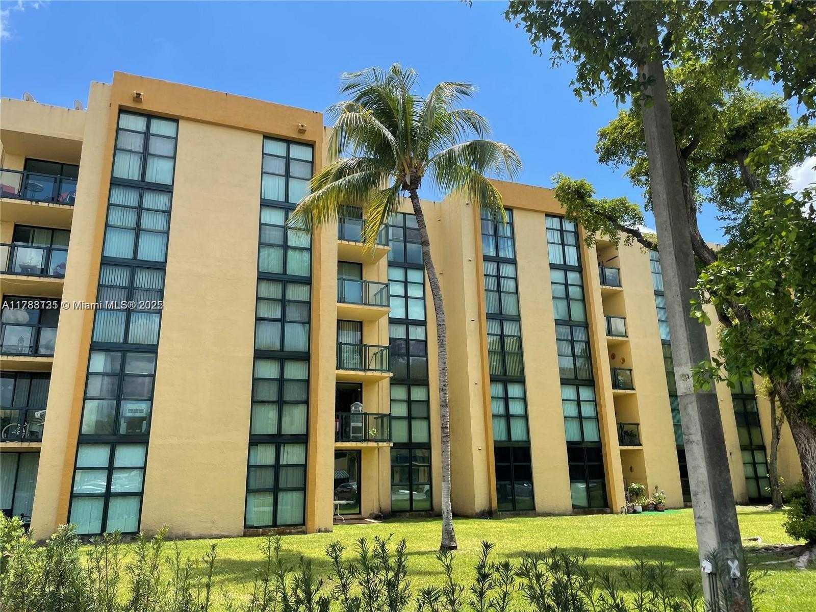 Small Image of 11790 SOUTH WEST 18TH ST #109-3, Miami Number 3