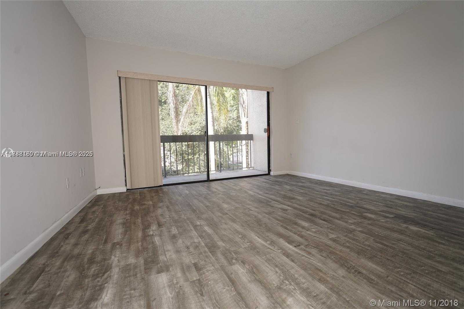 Small Image of 5201 ORDUNA DR #12, Coral Gables Number 11