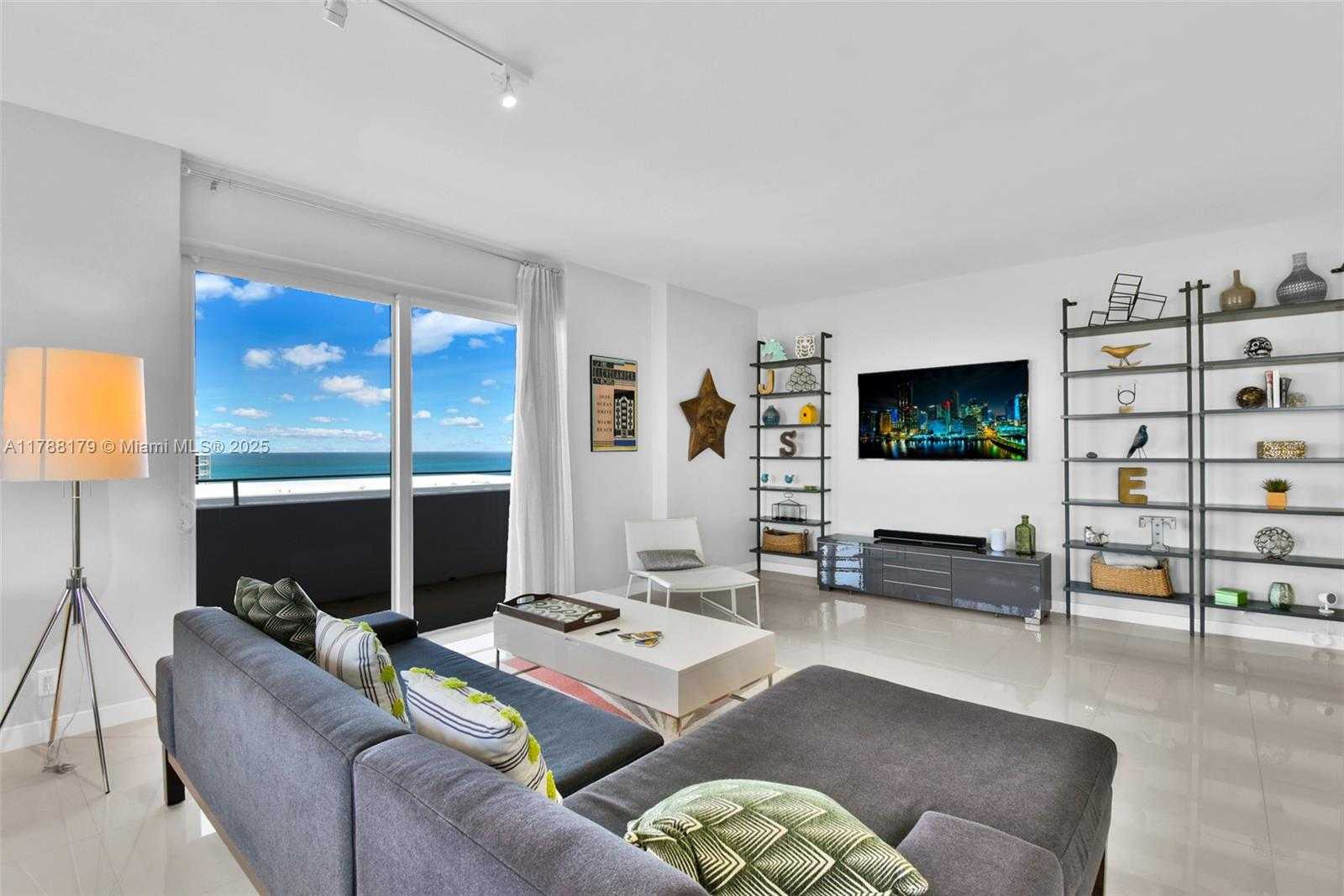 Small Image of 9225 COLLINS AVE #PHH, Surfside Number 10