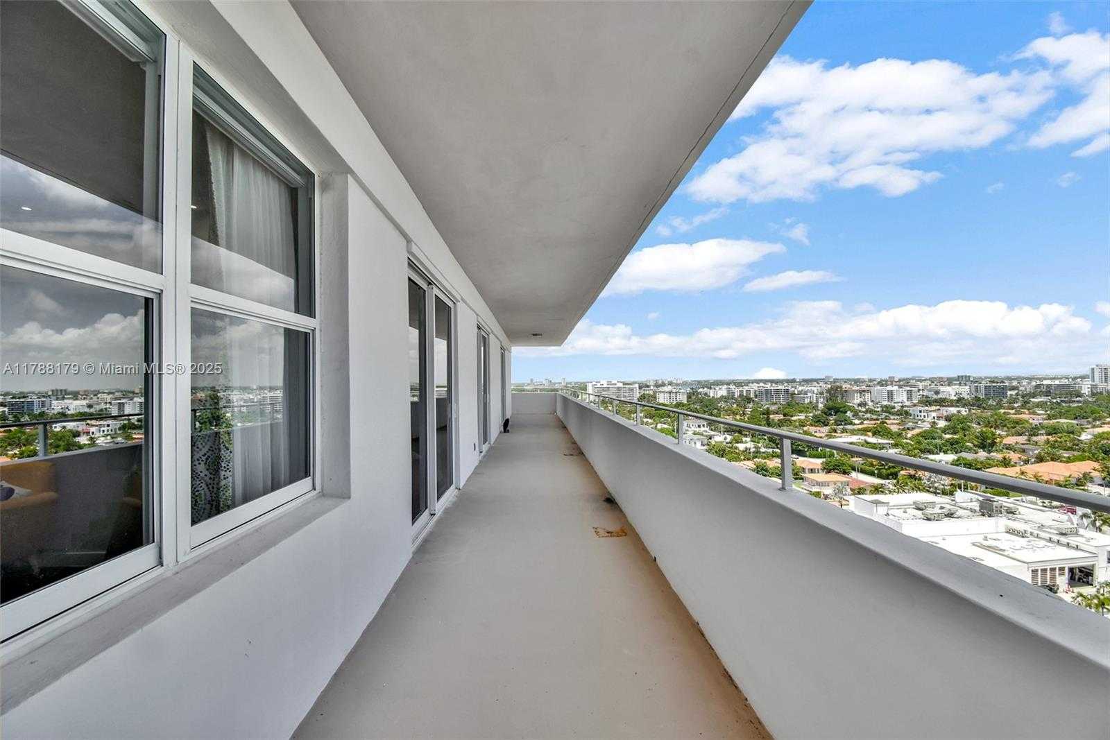 Small Image of 9225 COLLINS AVE #PHH, Surfside Number 19