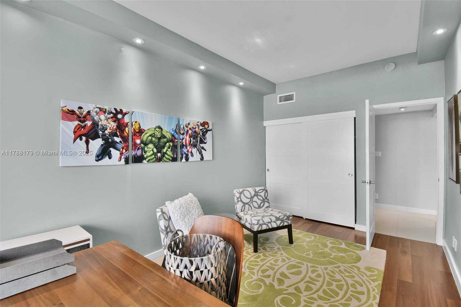 Small Image of 9225 COLLINS AVE #PHH, Surfside Number 31