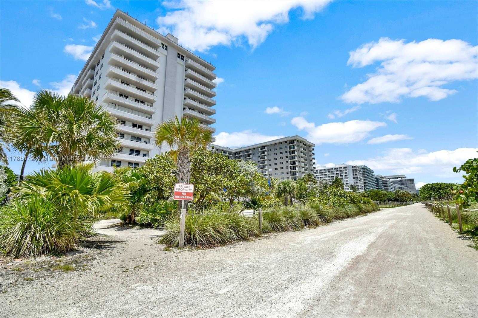Small Image of 9225 COLLINS AVE #PHH, Surfside Number 43