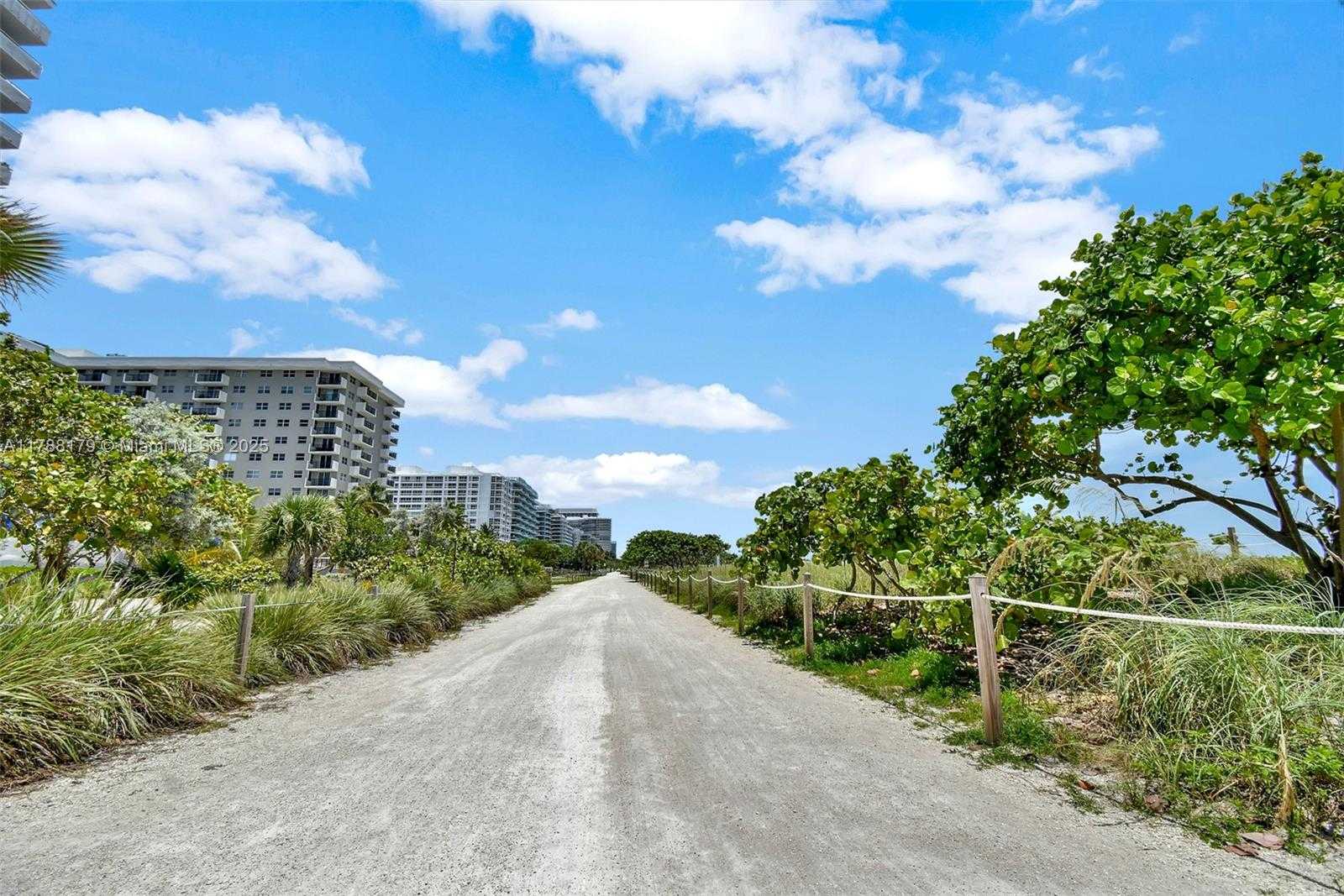 Small Image of 9225 COLLINS AVE #PHH, Surfside Number 44