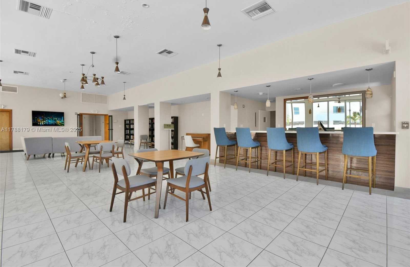 Small Image of 9225 COLLINS AVE #PHH, Surfside Number 63