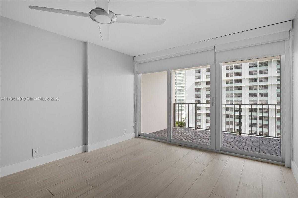 Small Image of 1865 BRICKELL AVE #A1005, Miami Number 18