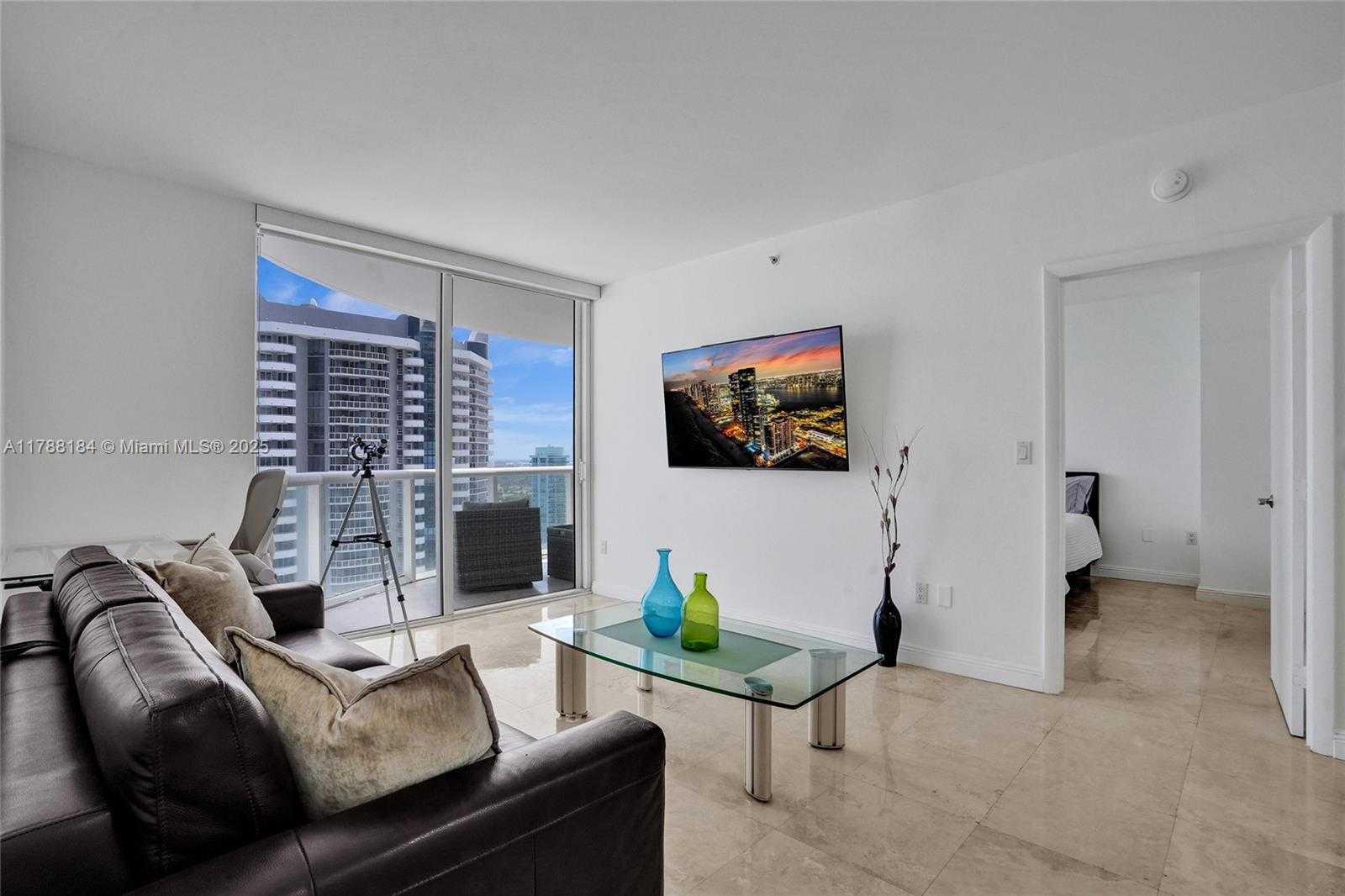 Small Image of 6365 COLLINS AVE #2604, Miami Beach Number 7